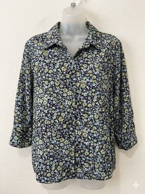 Croft & Barrow XL Blue Green Micro Floral Print Shirt Polyester Lightweight Top